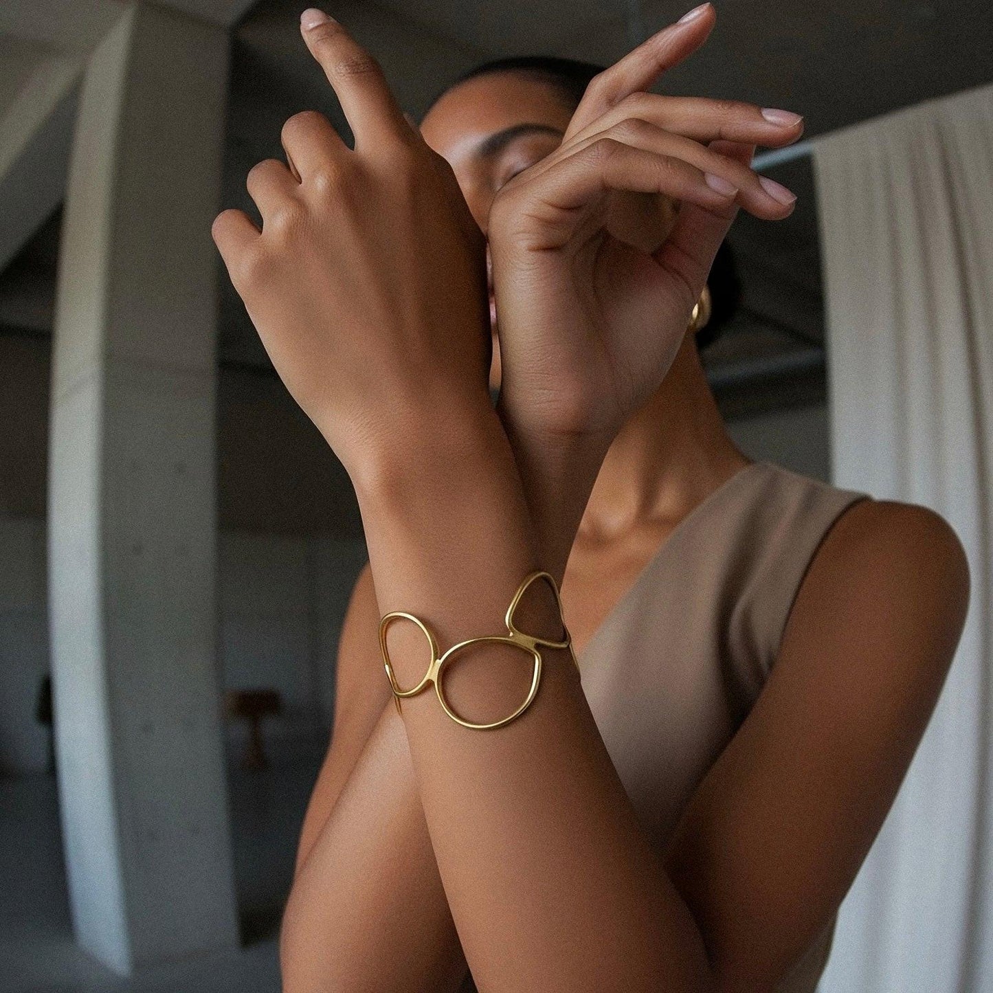 Valencia-gold bracelet ZAMAC jewelry - Handmade jewelry for lovers of natural, clean shapes..