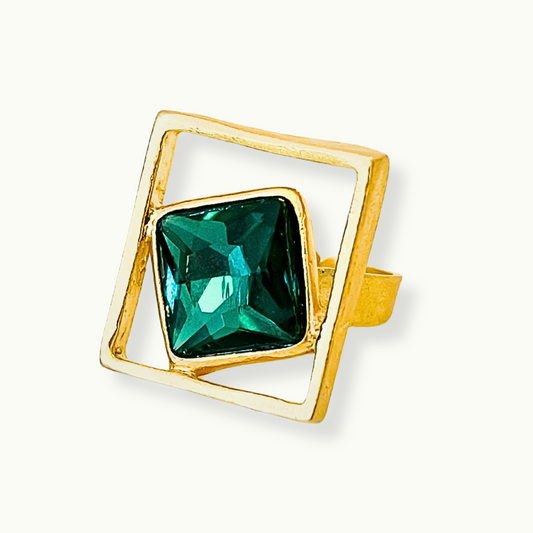 Abu Dhabi-gold ring (green) ZAMAC jewelry - Handmade jewelry for lovers of natural, clean shapes..