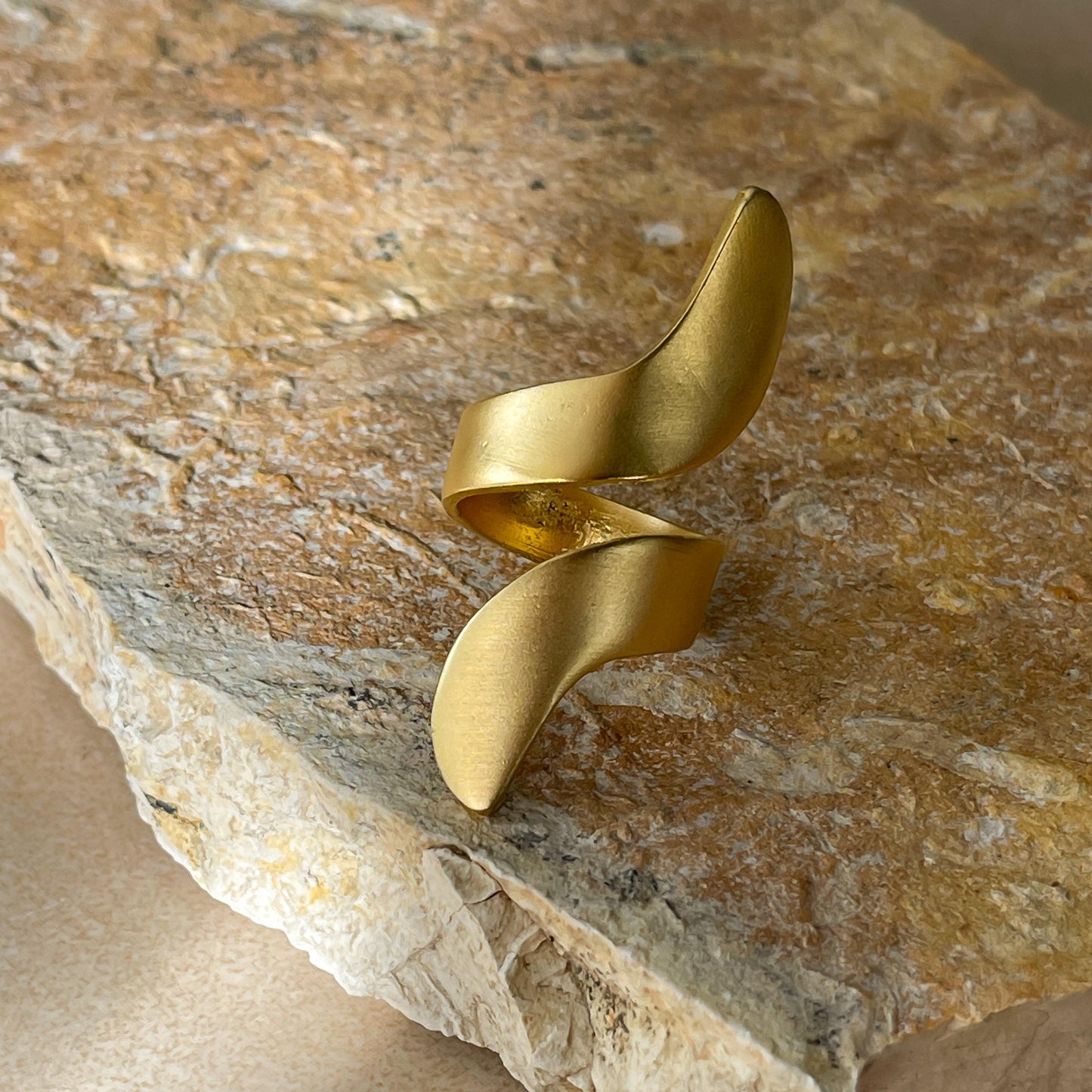 Bali-gold ring ZAMAC jewelry - Handmade jewelry for lovers of natural, clean shapes..