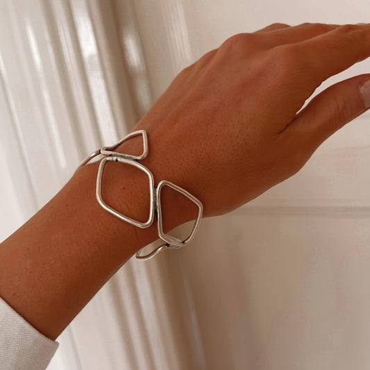Valencia bracelet ZAMAC jewelry - Handmade jewelry for lovers of natural, clean shapes..